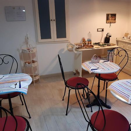 B&B Adriana Паола Экстерьер фото